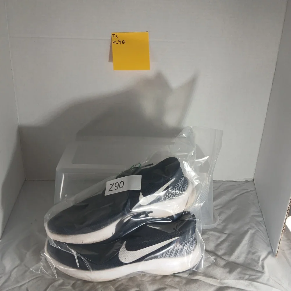 Nike Flex Experience RN 8 Black‎ White Running Shoes Women's Size 6